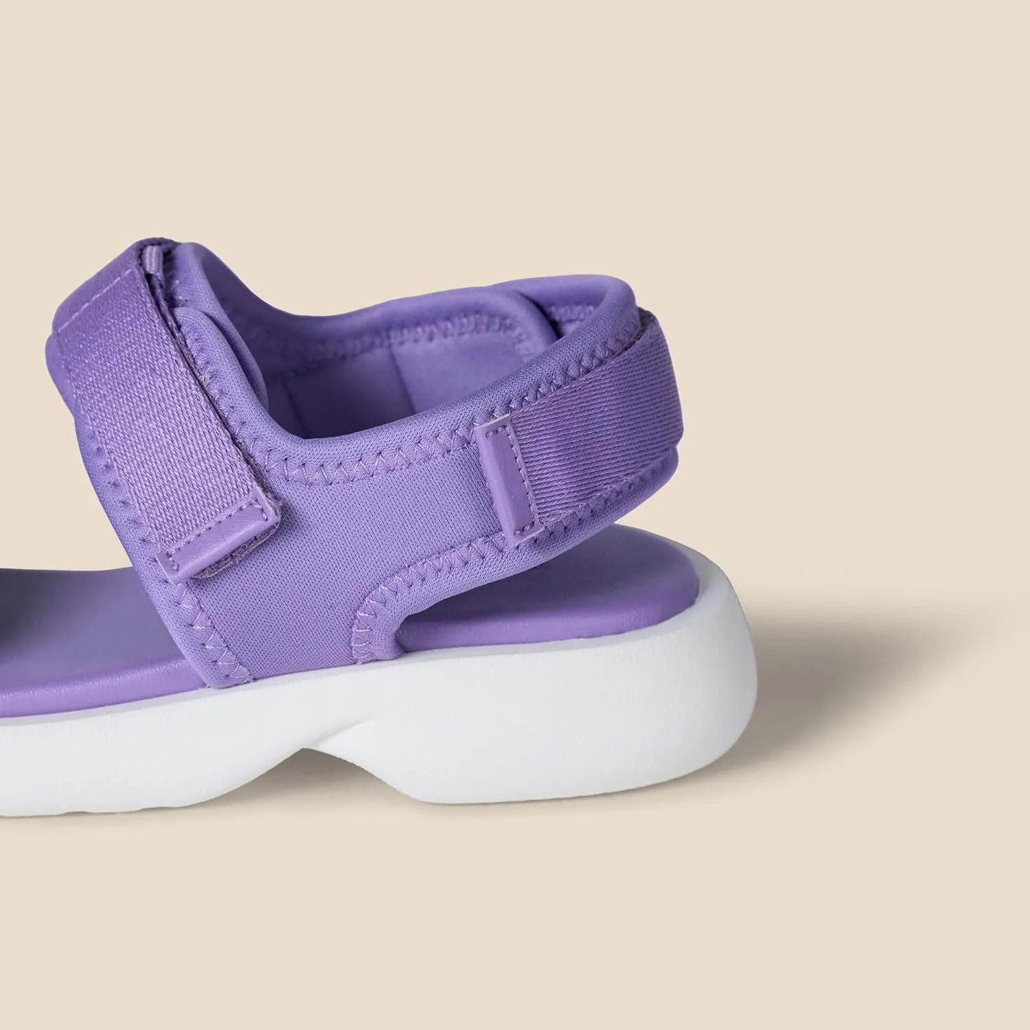 Amazon Essentials Girls' Open Toe Sport Sandals