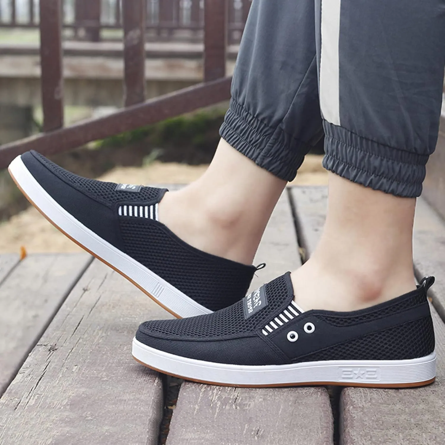 Arch Support Walking Shoes for Men Lightweight Breathable Slip on Running Shoe Convenient Elderly Slip on Shoes
