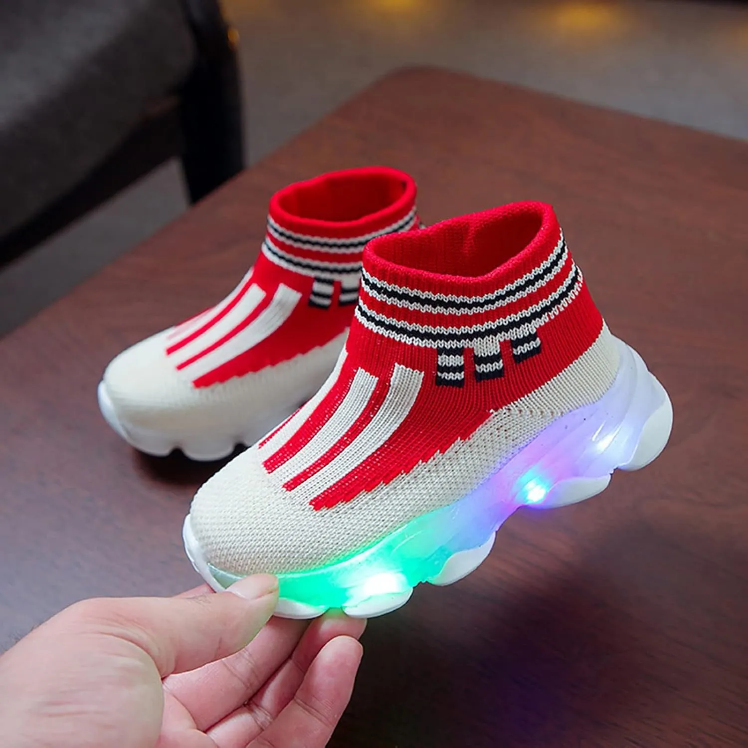 Baby Walking Shoes,Kids Baby Boys Girls Bling Led Light Sport Shoes Children Mesh Luminous Casual Shoes 1-6 Years