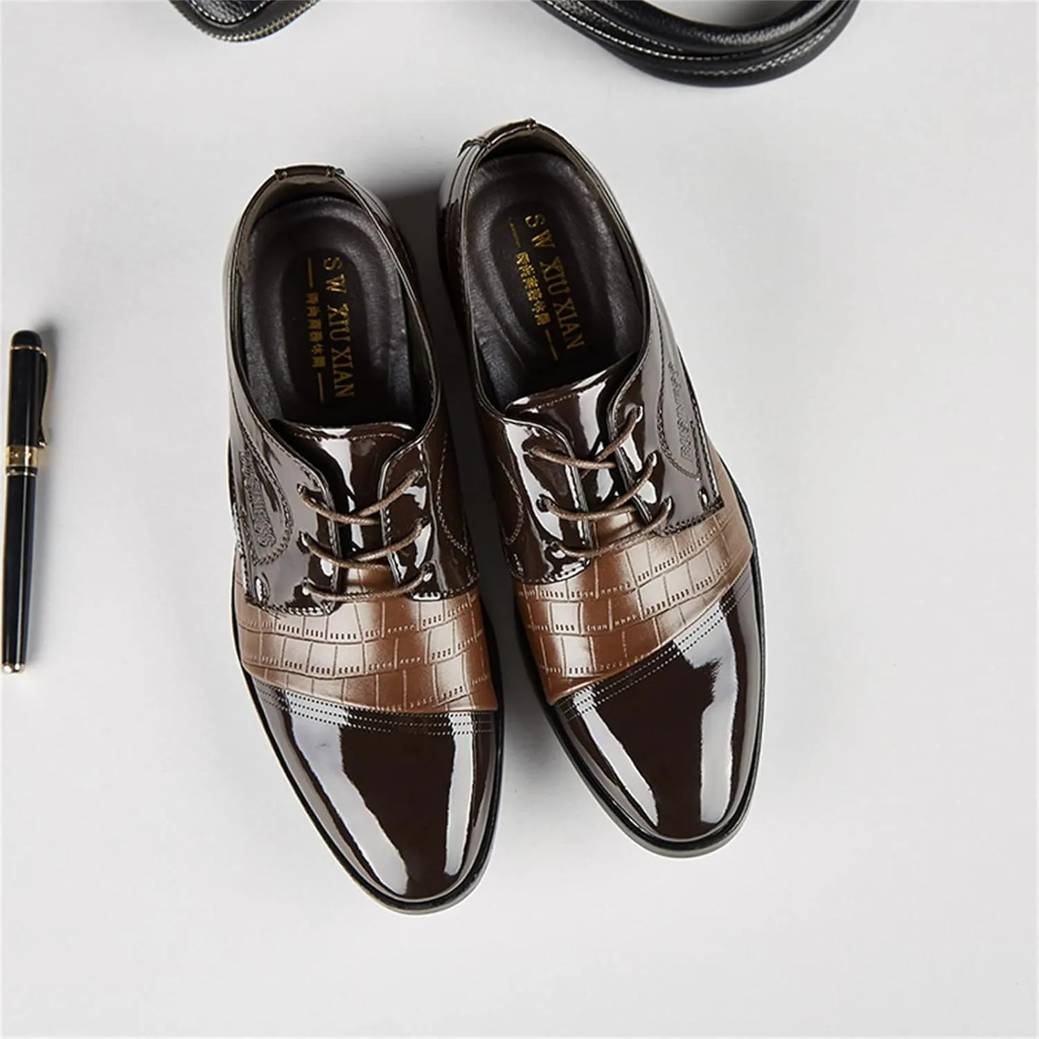 Comfortable Leather Pattern Shoes Low Heel Business Shoes for Men Arch Support Formal Dress Shoe for Men Dating Weding Working Casual Suit Shoe Waterproof Durable Leather Footwear