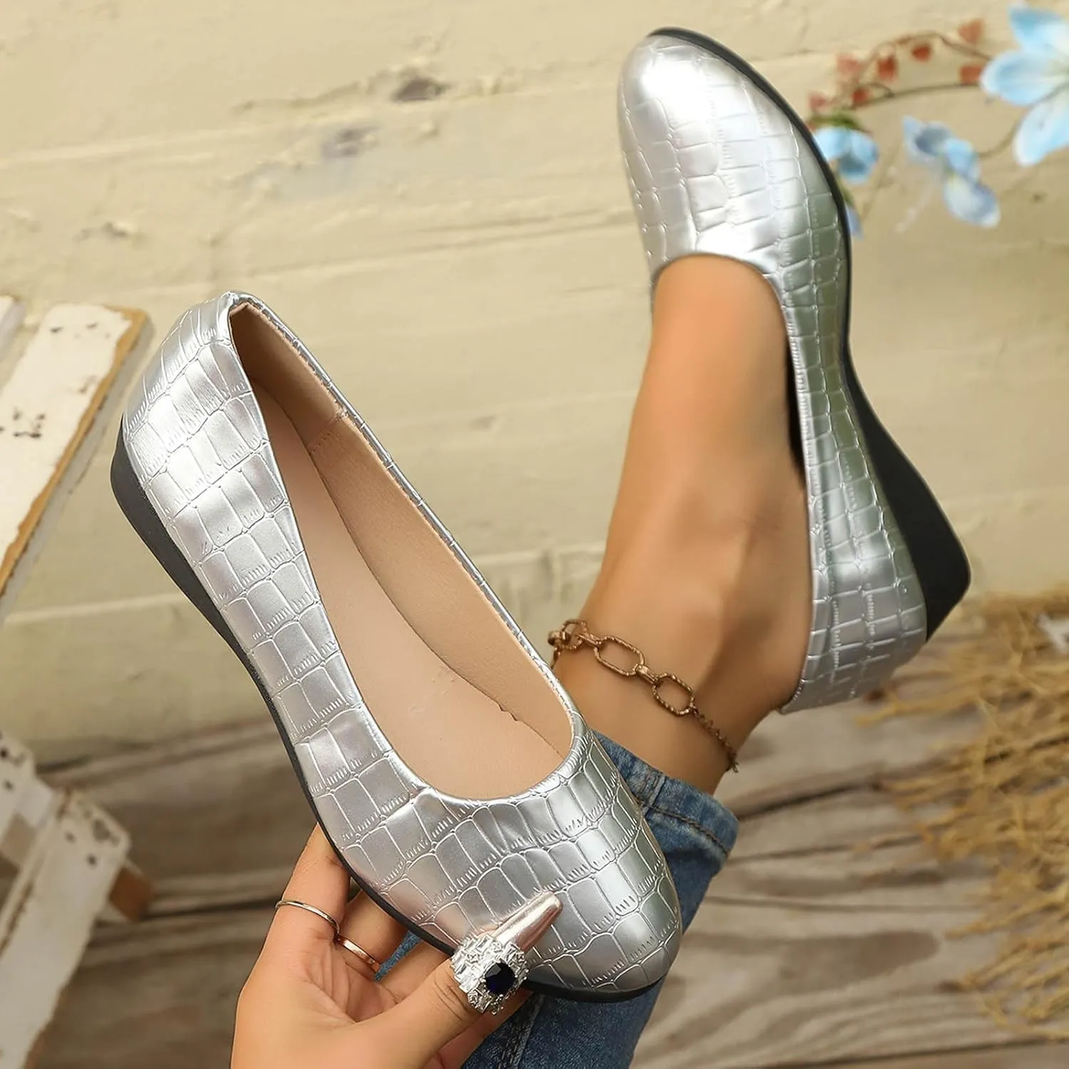 Dressy Flat Womens Round Toe Loafers Comfort Flat Shoes Slip On Loafers Ladies Ballet Flats Business Casual Shoes