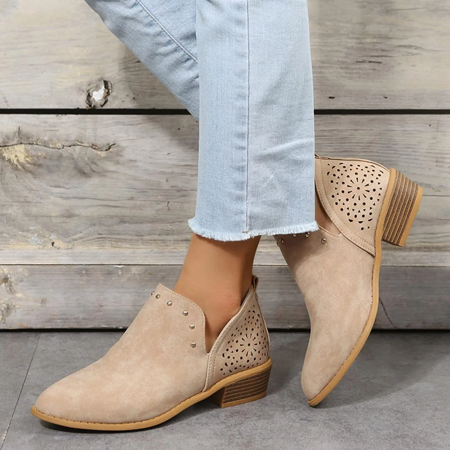 Gibobby Booties for Women Low Heel,Retro V Cutout Short Warm Boots Closed Toe Low Heel Combat Western Shoes