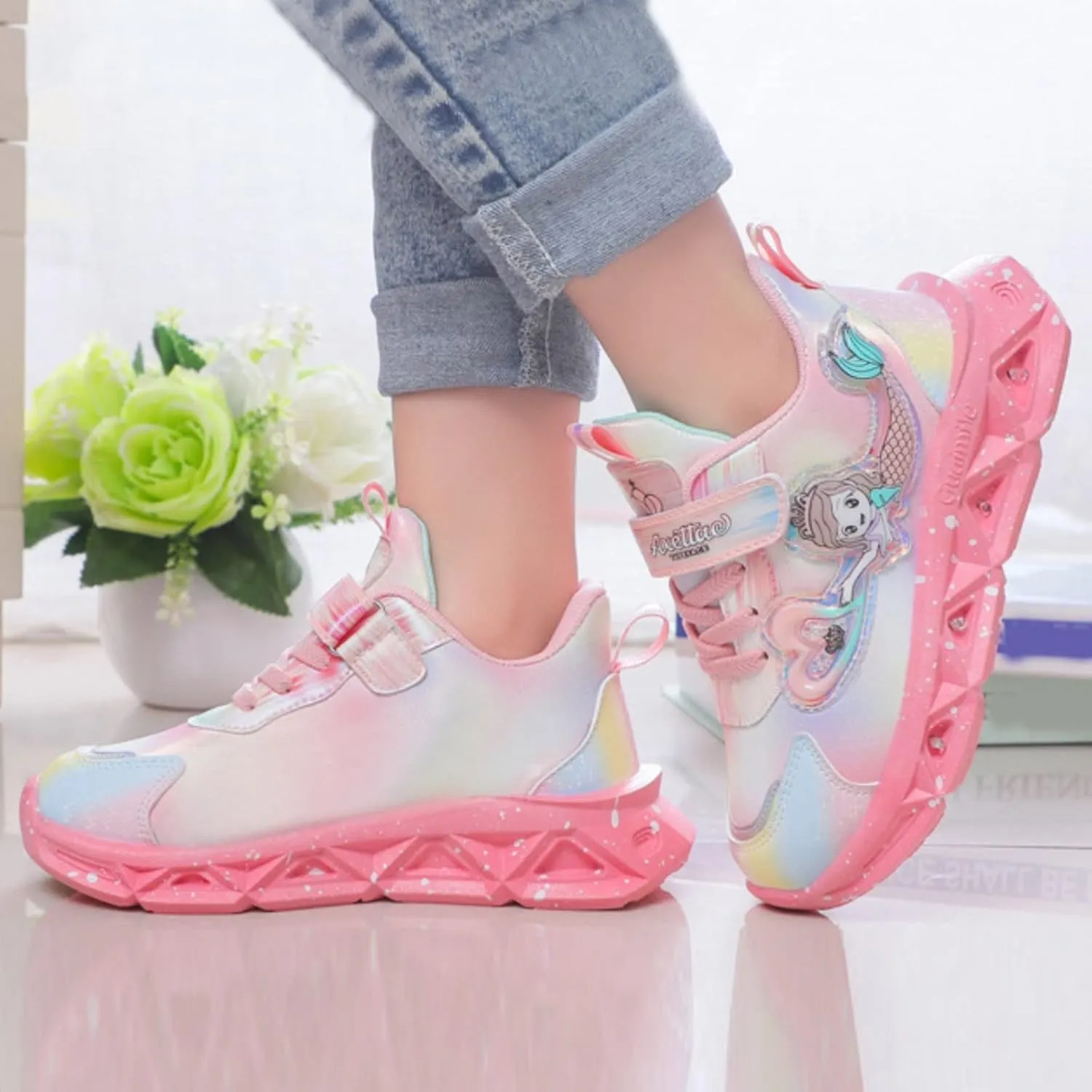 Girls’ Princess Shoes Slip On Light Up Shoes Mermai𝐝 Shoes Breathable Mesh Sneakers Lightweight Girls Sneakers
