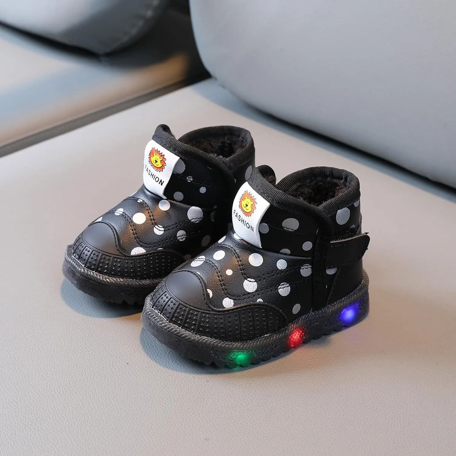 Girls Winter Thickened Cotton Shoes Toddler Girl LED Light Up Boots Outdoor Warm Non-Slip Snow Boot for kids