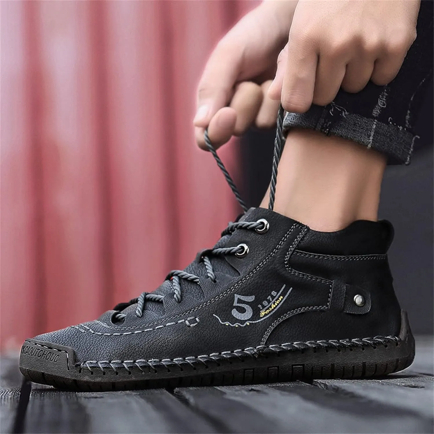 Hiking Casual Boots for Men Fashion High-Top Leather Motorcycle Shoes Lace up Slip on Loafers Mid Top Walking Sneakers