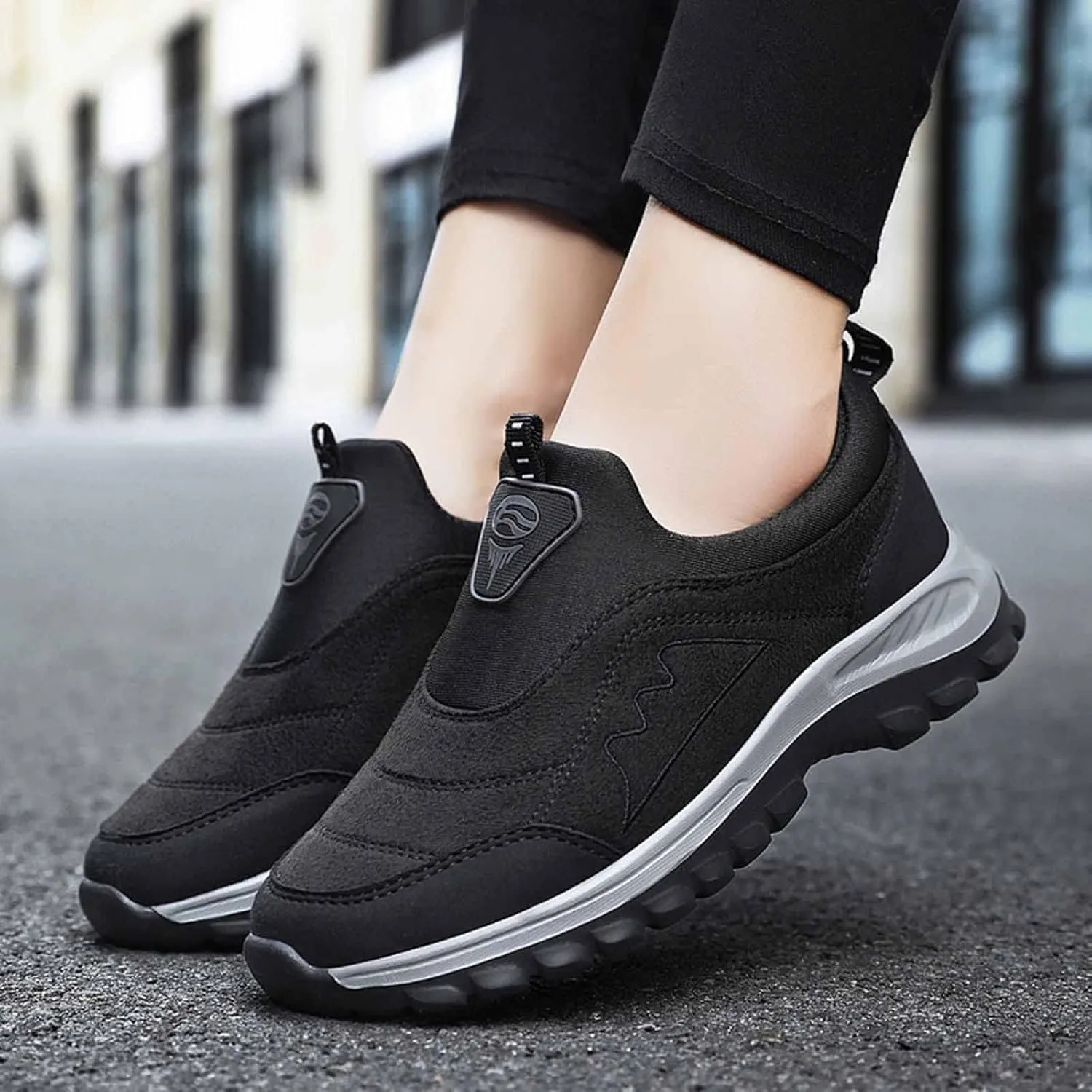 Men's Sneakers Couple Men's and Winter New Warm Elderly Non Slip Slip On Walking Shoes Fashion Lightweight Casual Shoes