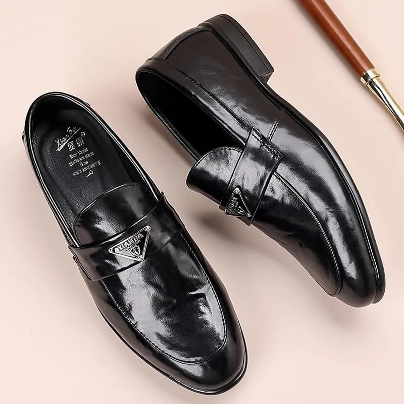Men's Trendy Solid Slip On Loafer Shoes Luxury Round Toe Slip-On Lug Sole Office Business Dress Shoes Wide Width Comfortable-