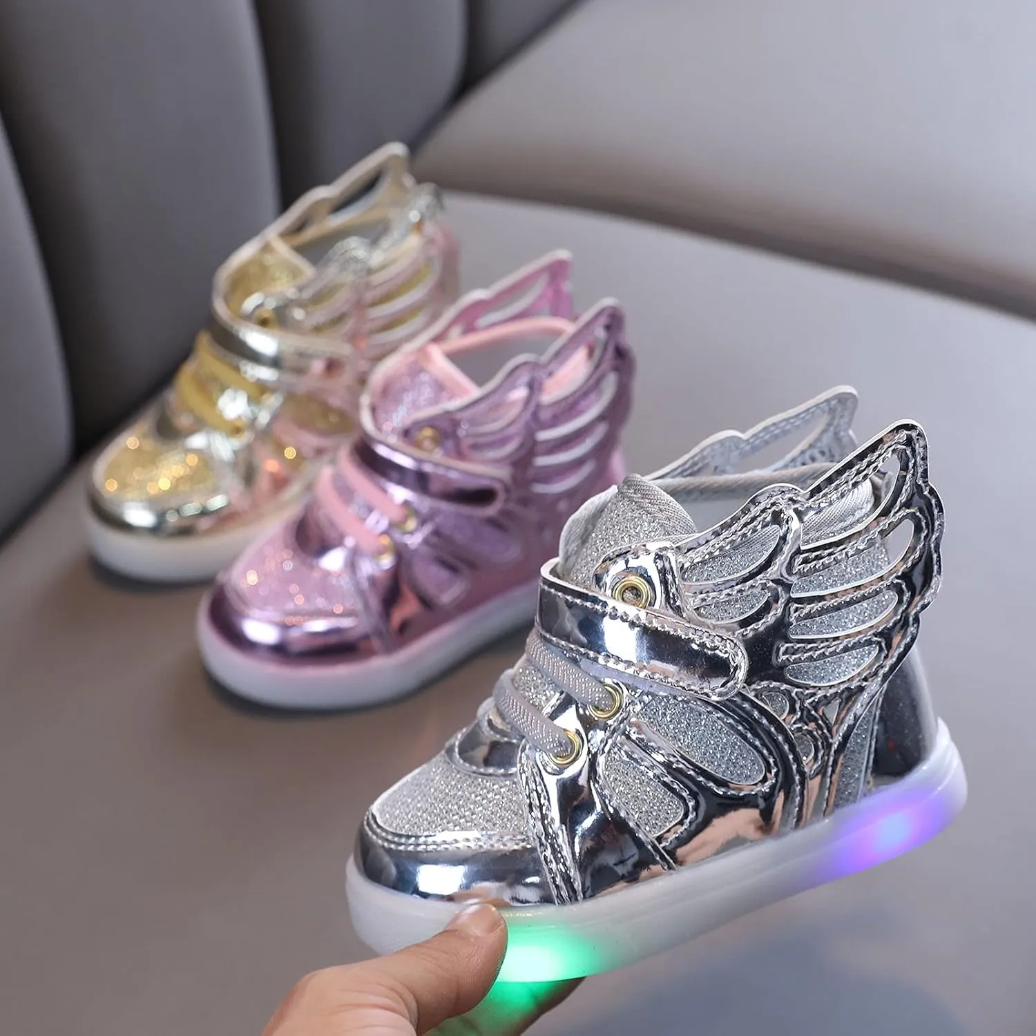 Toddler Girls Light Up Sequins Running Shoes Slip On Flashing Casual Shoes Girls High Top Sneakers for Kids