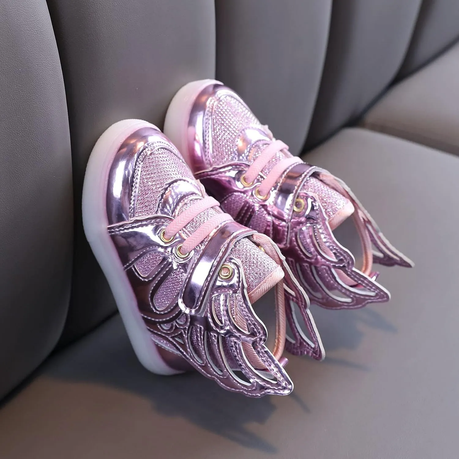 Toddler Girls Light Up Sequins Running Shoes Slip On Flashing Casual Shoes Girls High Top Sneakers for Kids