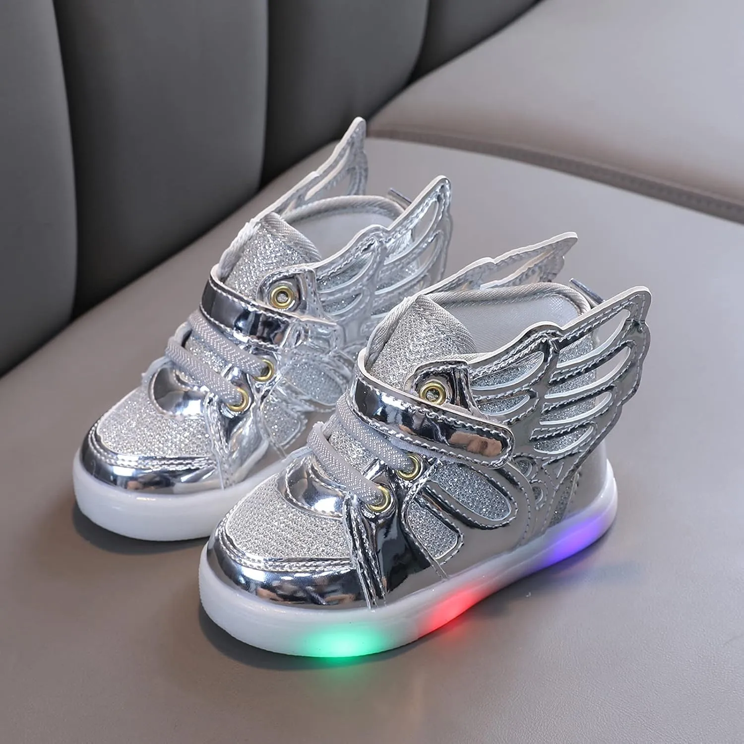 Toddler Girls Light Up Sequins Running Shoes Slip On Flashing Casual Shoes Girls High Top Sneakers for Kids