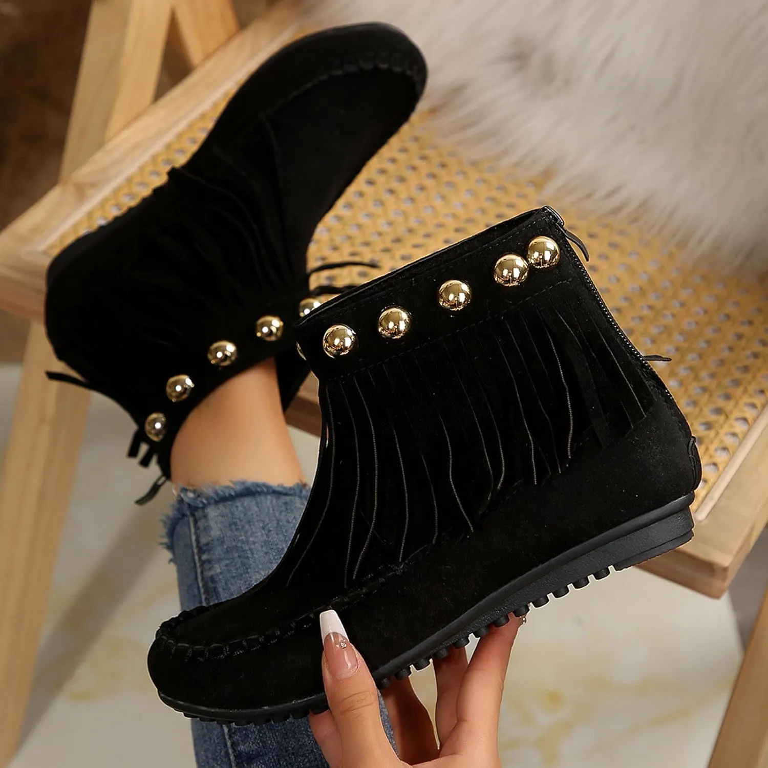 Womens Moccasins Fringe Ankle Boots Retro Suede Leather Tassel Studded Moccasins Shoes Non Slip Flat Heel Fall Winter Casual Fashion Booties with Zipper