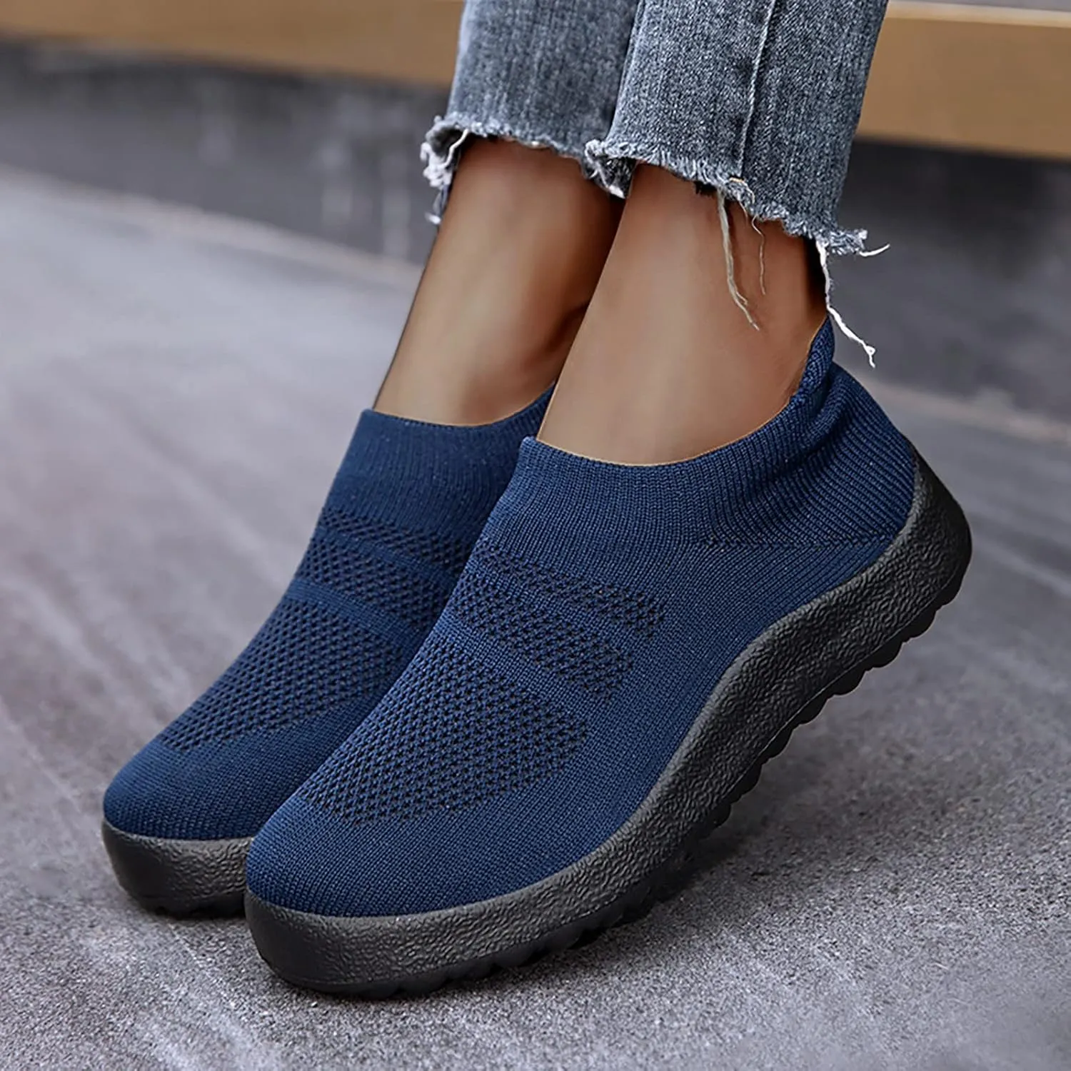 Women's Slip on Walking Shoes Tennis Lightweight Gym Mens Casual Shoes Mesh Breathable Ladies Shoes Casual Women Shoes Sneakers Platform Tennis Shoe White Loafers